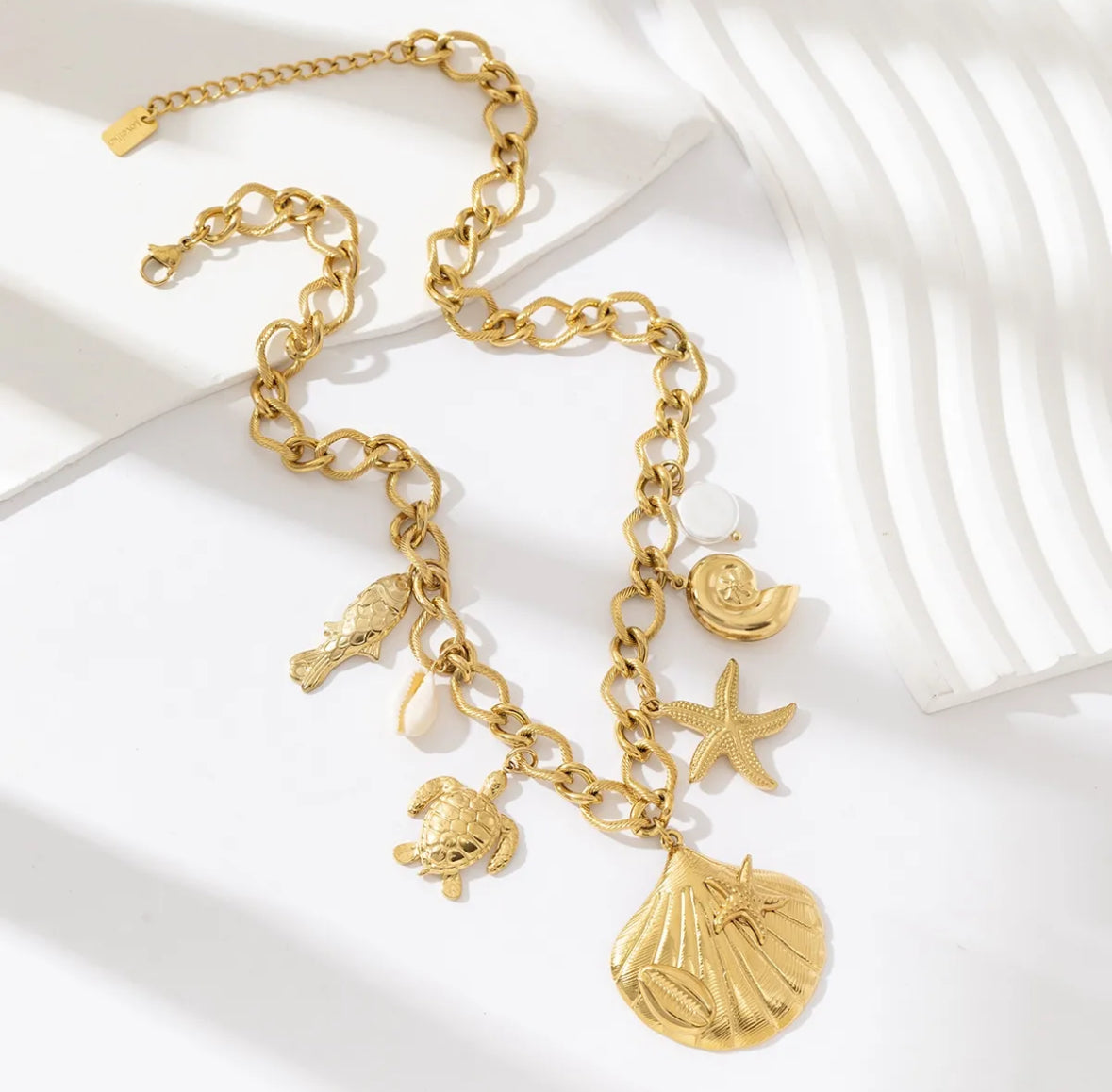 Collier
