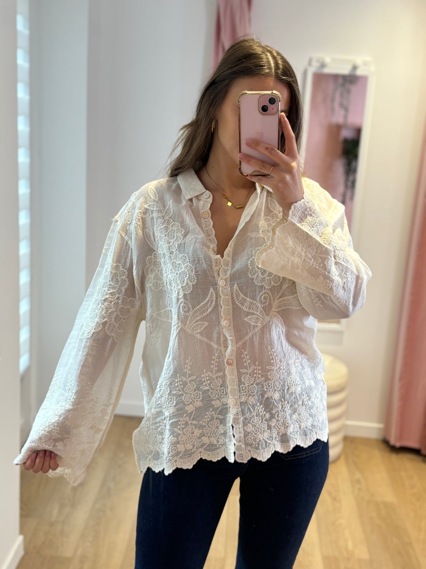 Chemise brodée Camélia