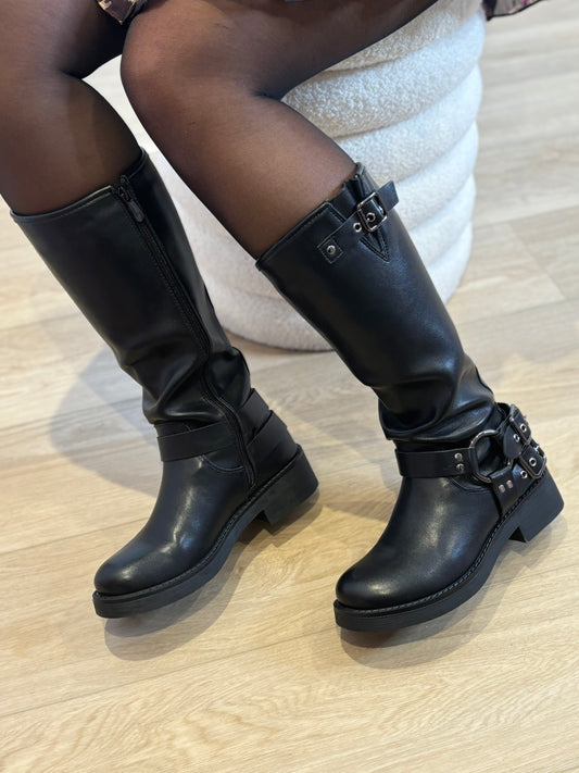 Bottes boucles