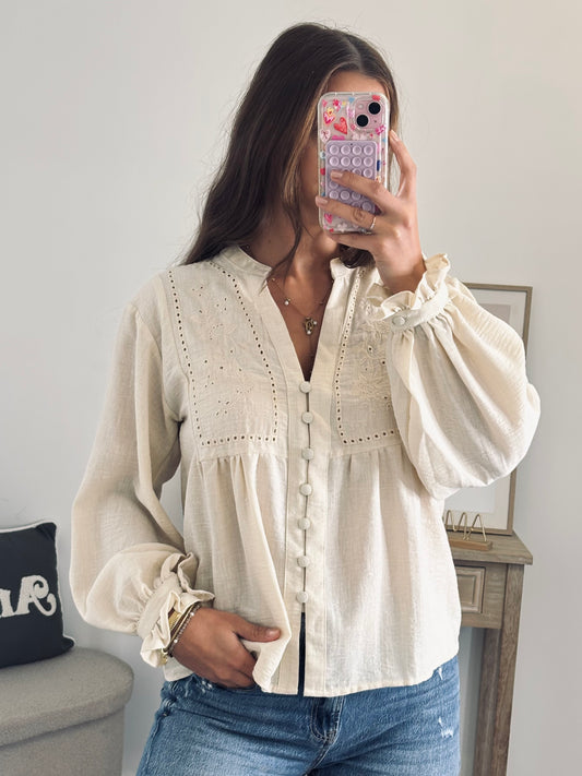 Blouse à Détails Brodés & Boutons - Beige